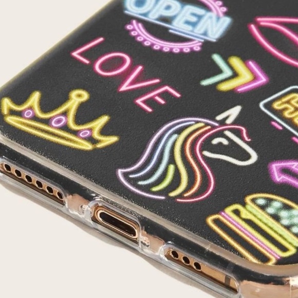 iPhone 11 Pro Max case - Picture 2 of 4